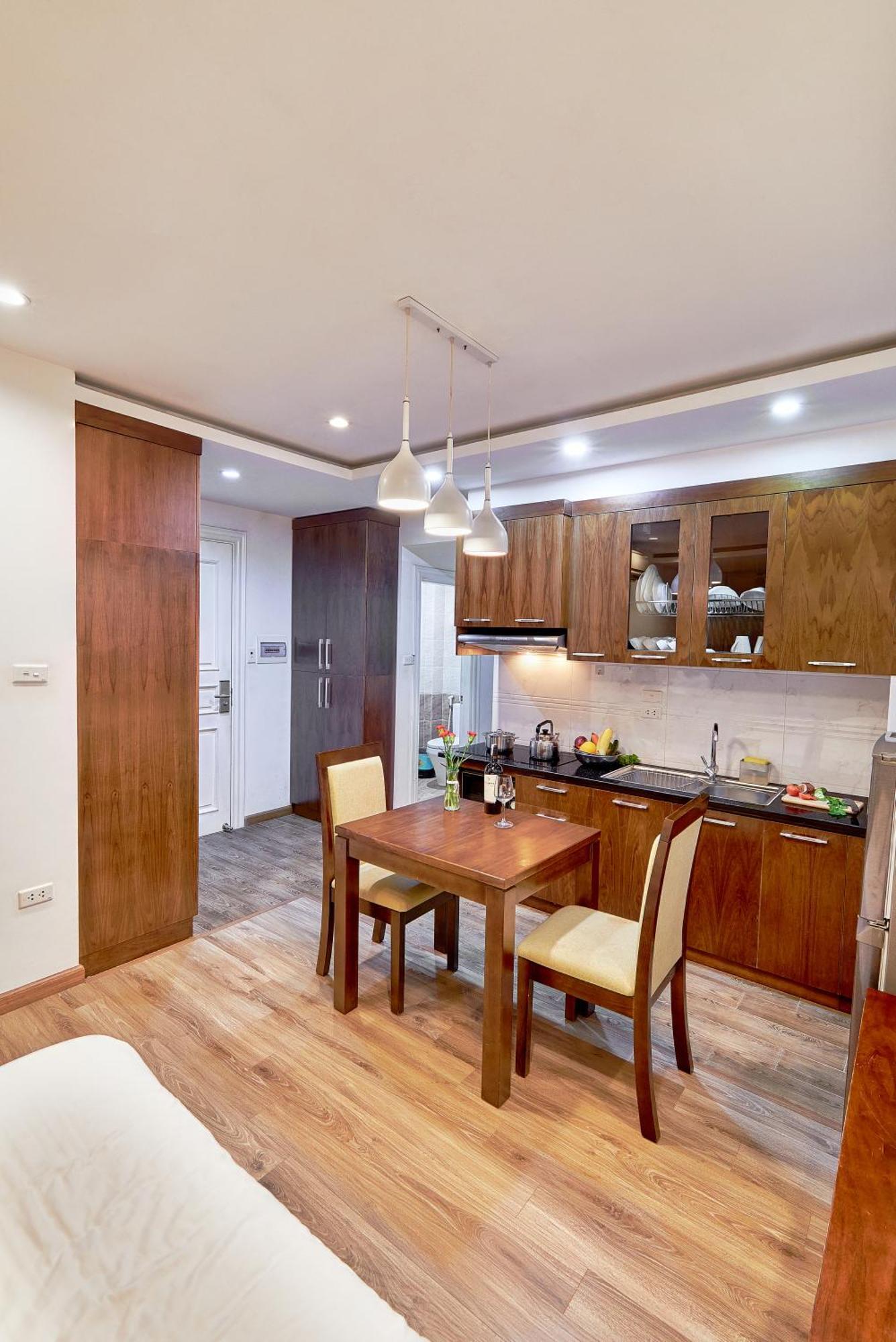 The Bloom Classic - Hotel And Bistro Ханой Экстерьер фото
